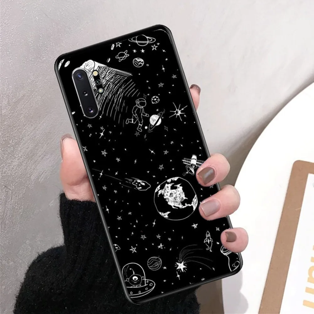 Moon Astronaut Phone Case For Samsung Note 8 9 10 20 pro plus lite M 10 11 20 30 21 31 51 A 21 22 42 02 03