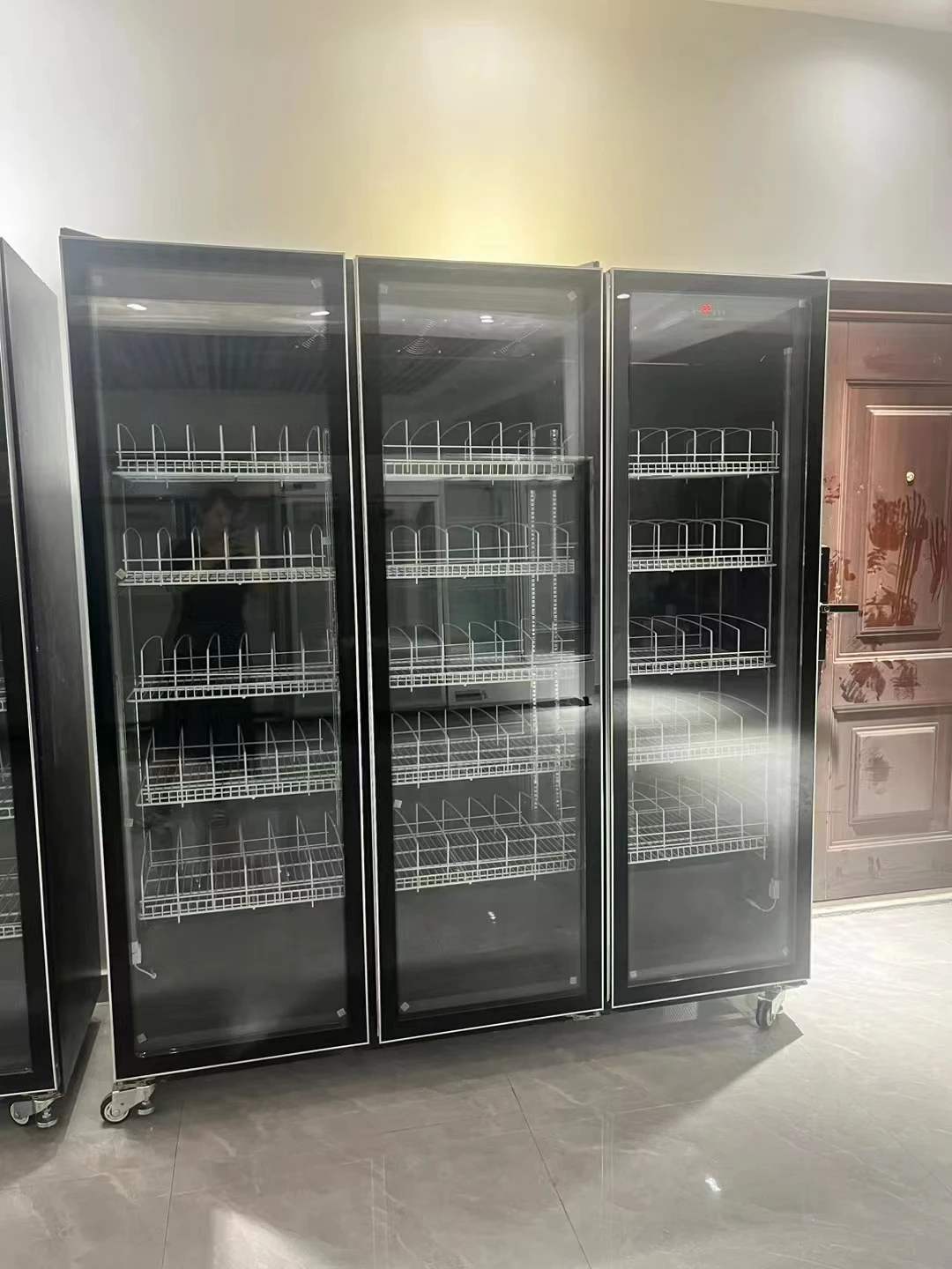 Armario de congelador comercial con puerta de vidrio para supermercado, refrigerador comercial, nevera, bebidas frías, comida fresca, Showcas