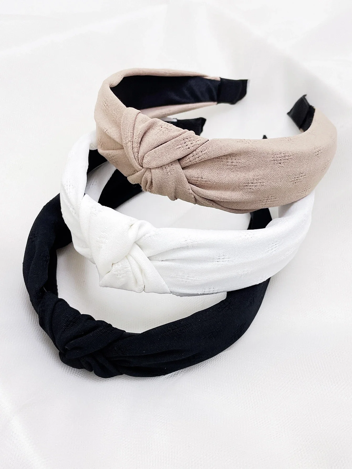 

Набор из 3 женских повязок для волос с узлом – однотонные, нейтральные оттенки, легкие аксессуары для волос для повседневного и академического стиля