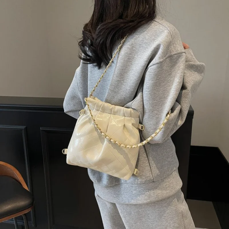 

Известная дизайнерская кожаная женская сумка-мессенджер Элитный бренд Элегантная классическая шикарная фурнитура Винтажная пригородная сумка ​