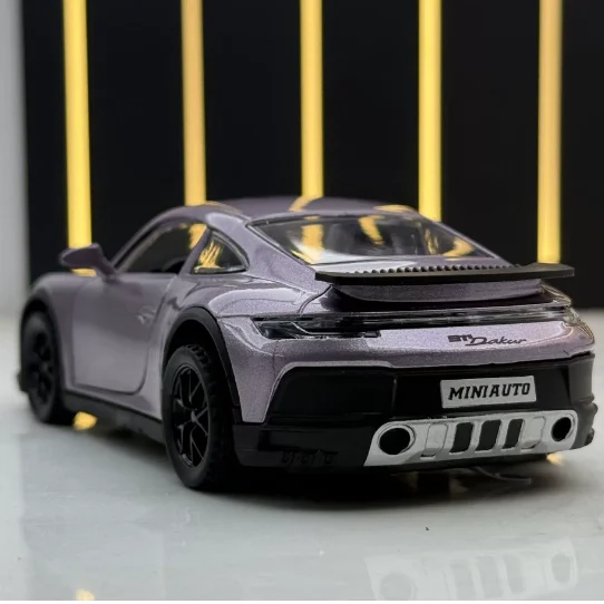 

1:32 модель автомобиля из сплава Porsche 911 Dakar, детское украшение для игрушечной машины с открыванием дверей, подарок для мальчика