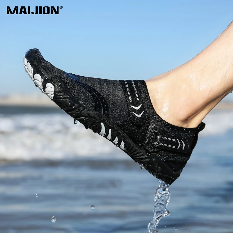 Breathable Barefoot Aqua Shoes Men Women Quick-dry Beach Wading Shoes Non-Slip Outdoor Water Shoes for Beach Swimming Surfing