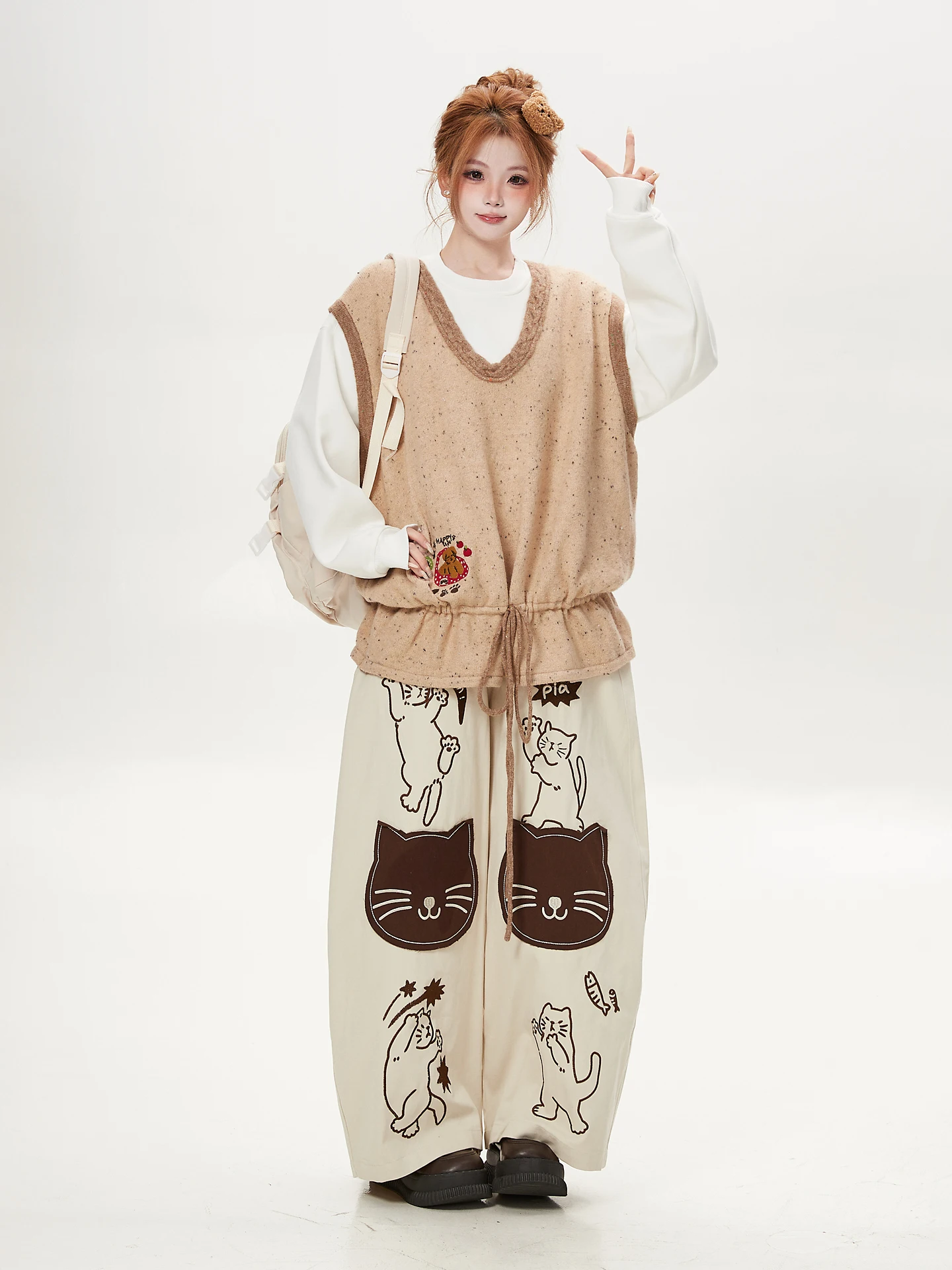 Elegant Soft V-neck Sweater Vest Women's Outerwear Loose Embroidered Letter Knitwear Vest Girl's Casual Style Polyester Blend