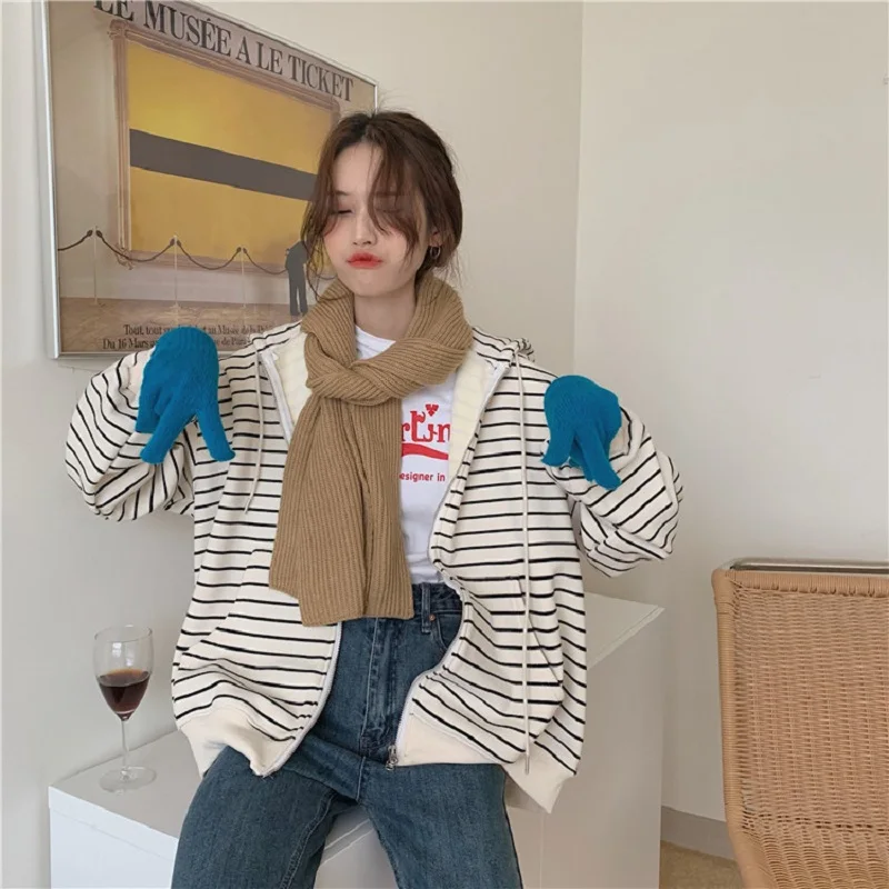 Korea Vintage Striped Cardigan Long-Sleeved Hoodie Women Spring And Autumn 2023 New Thin Model Loose Hooded Coat Besar Kasual