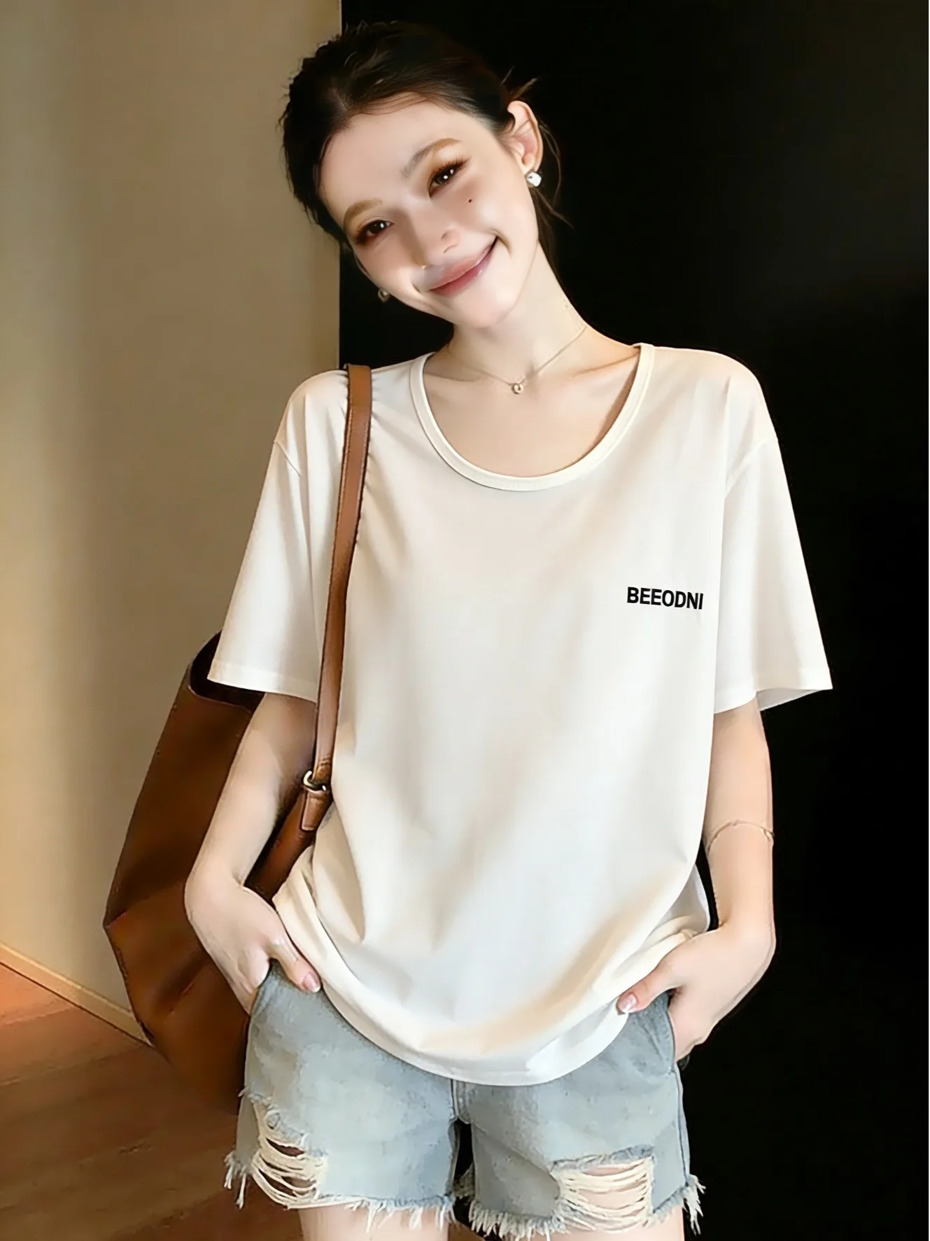 

plus Size Loose Casual Versatile Lazy Large Collar Fat MM High Sense U-Neck Embroidery Short Sleeve Meat Conceal Slimming T-S...