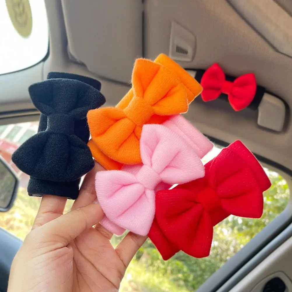 2 قطعة مسند ذراع سقف السيارة يغطي لينة الجلد المدبوغ الغطاء الواقي السيارات سقف غطاء مقبض السيارات الداخلية لطيف ربطة القوس فيونكة اكسسوارات أدوات #3