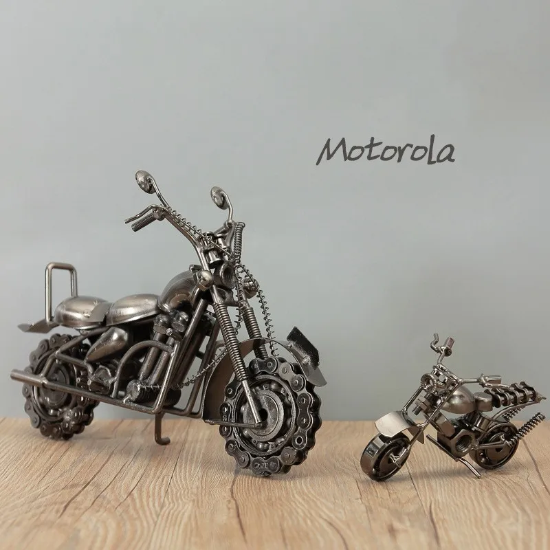 Western Style Retro Iron Art Crafts Cars Motorcycles Tanks Vintage Models Decoration Home Decor Hallway Wine Cabinet