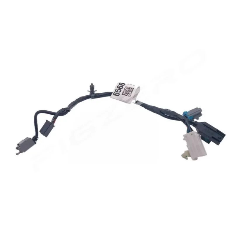 Genuine Handrail Box Charging SD Card Slot Audio Interface USB Socket for Buick GL8 for Chevrolet Sail 3 2015 2016-2018 26206247