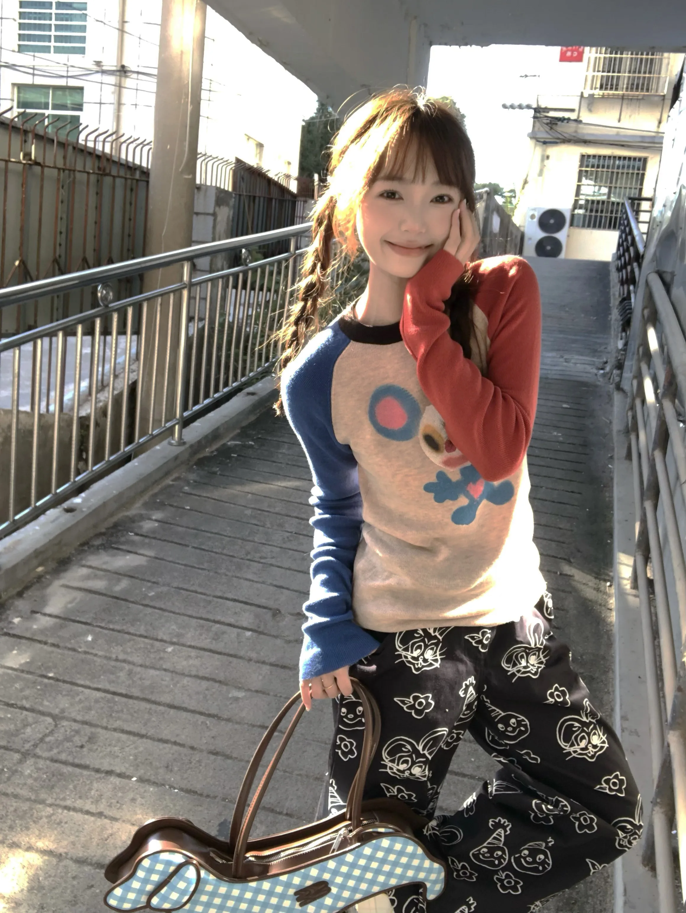 Karrram Japanische Y2k Gestrickte Tops Vintage Harajuku Graffiti Print Langarm T-shirt 2000er Jahre Ästhetik Gerippte Patchwork Tops 90er Jahre – Detail 9