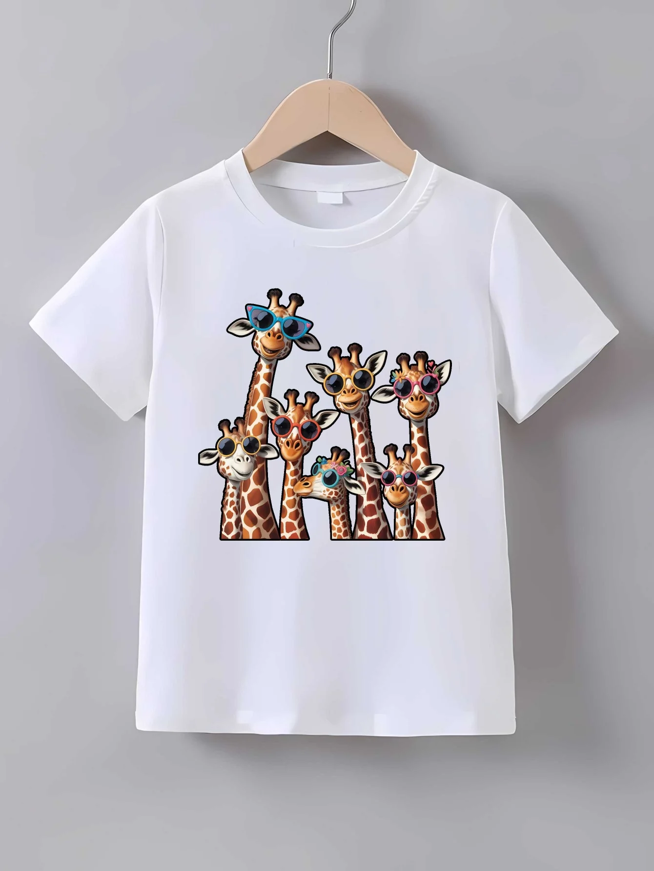 Boys Girls Family Matching Tee Fashion Sunglasses Giraffe Group Art Print Short Sleeve Soft Cotton Kids Daily Outdoor Outfit