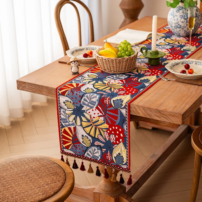 

Скатерть-дорожка из жаккарда с окрашенной нитью, с узором «Американский тропический лес» и бахромой, полиэстеровая, для дома