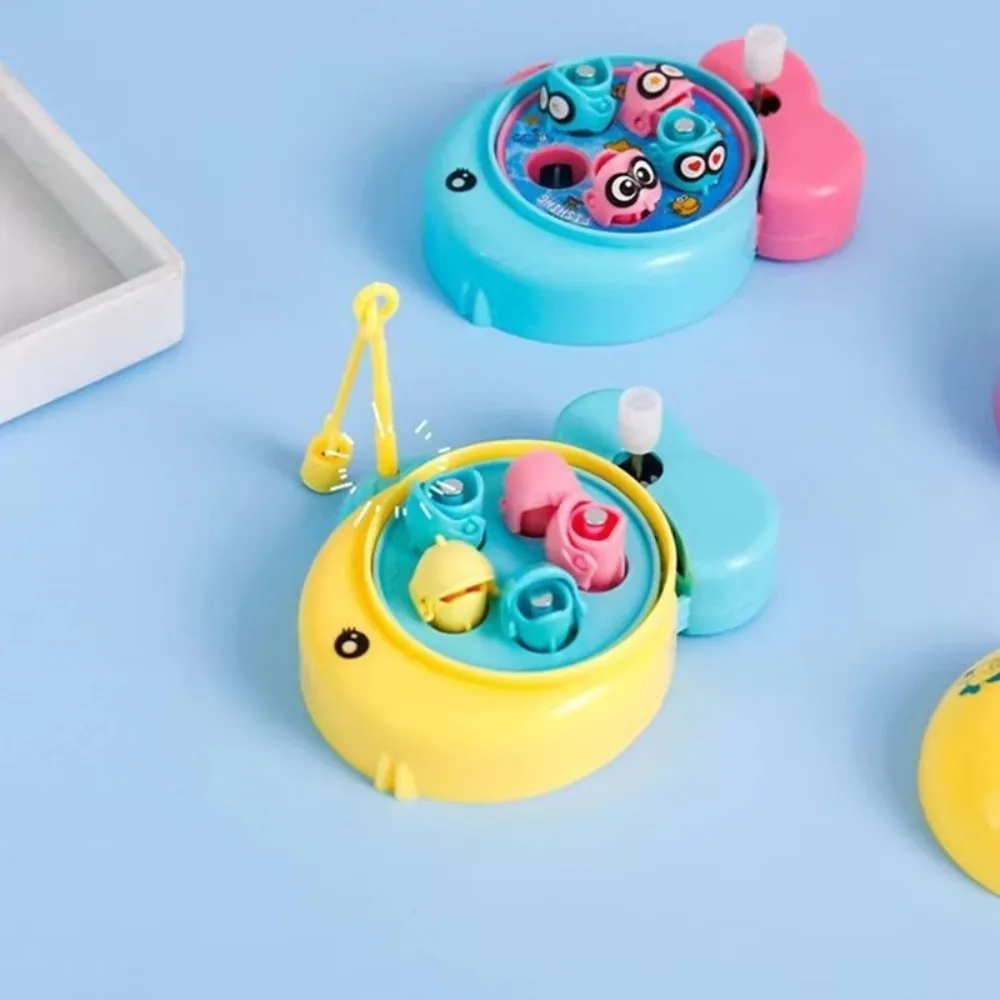 Interactive Magnetic Fishing Toys Mini Spinning Wheel Water Toy Windup Chain Fishing Rod Toys Parent-child