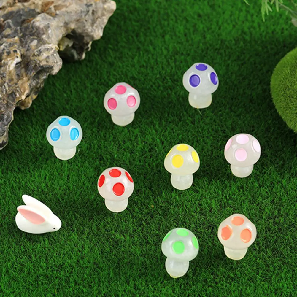 1pcs Mini Luminous Mushroom Home Decor Micro-landscape Glow-in-the-dark Mushrooms Statue Glowing In The Dark Fairy Garden Decor