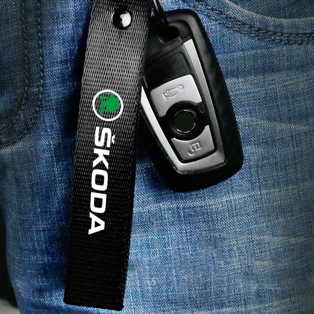 For Skoda Octavia Rapid Kodiaq Karoq Kamiq Scala VRS Aluminum Metal Car Tire Valve Cover Car Badge Nylon Keychain Accessories