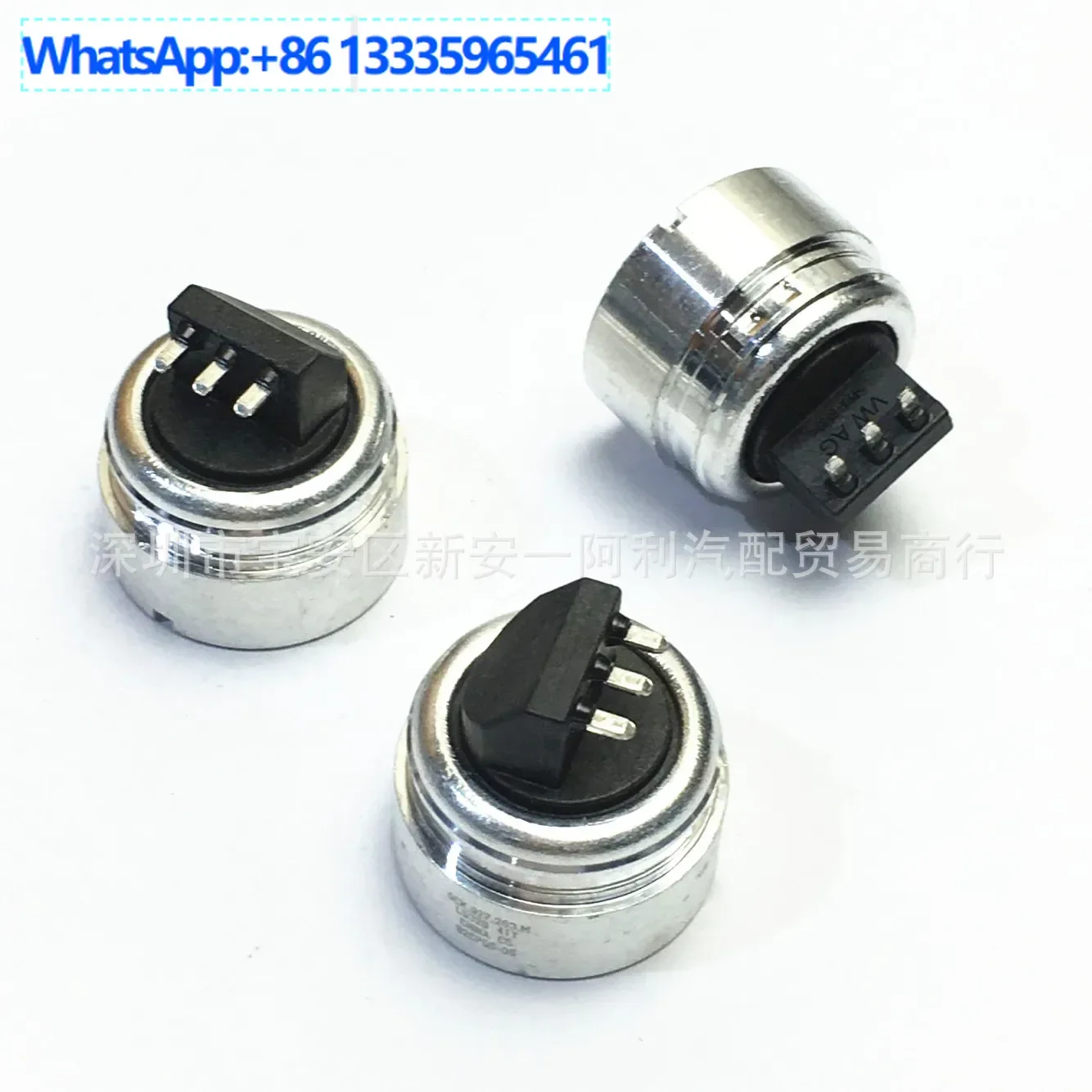 

Suitable for automotive engineering machinery gearbox pressure switch sensor 0CK927263M 82CP56-06