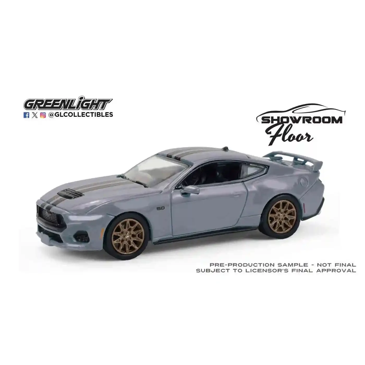 Green Light 1:64 Exhibition Hall Floor Series 7-2024 Ford Mustang GT - Dark GreyMetal Boy Model Children's Toy Collection Hot Se
