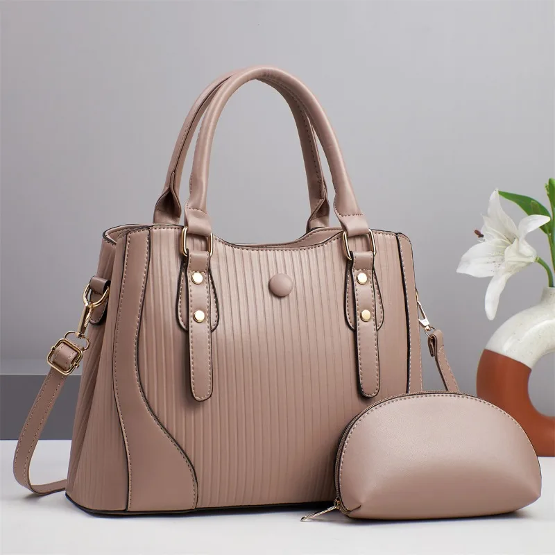 

Женская сумка-тоут 2026: Новая модная ретро-модель, вместительная сумка для поездок на работу, женская сумка через плечо, студенческая сумка для книг, наплечная сумка