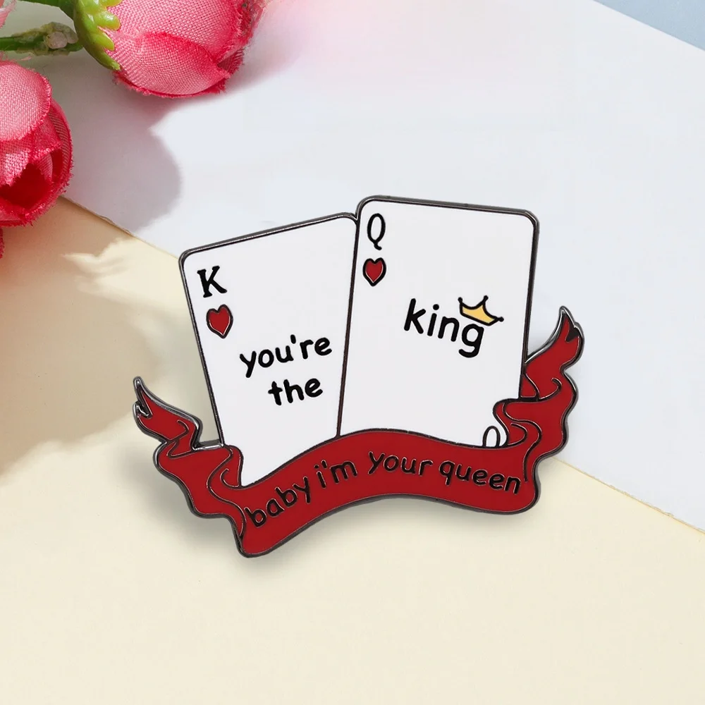 broches-romanticos-de-cartas-de-poker-rei-e-rainha-voce-e-o-rei-doce-eu-sou-a-rainha-de-voce-acessorios-de-moda-elegantes