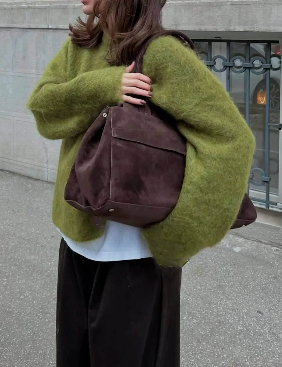 Рисунок 4 - Hirsionsan, базовый свитер с круглым