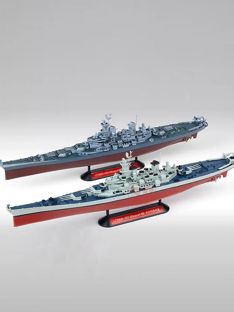 ชุดประกอบโมเดล14222 Missouri BB-63เรือรบมีกาว1/700แยกสีฟรี