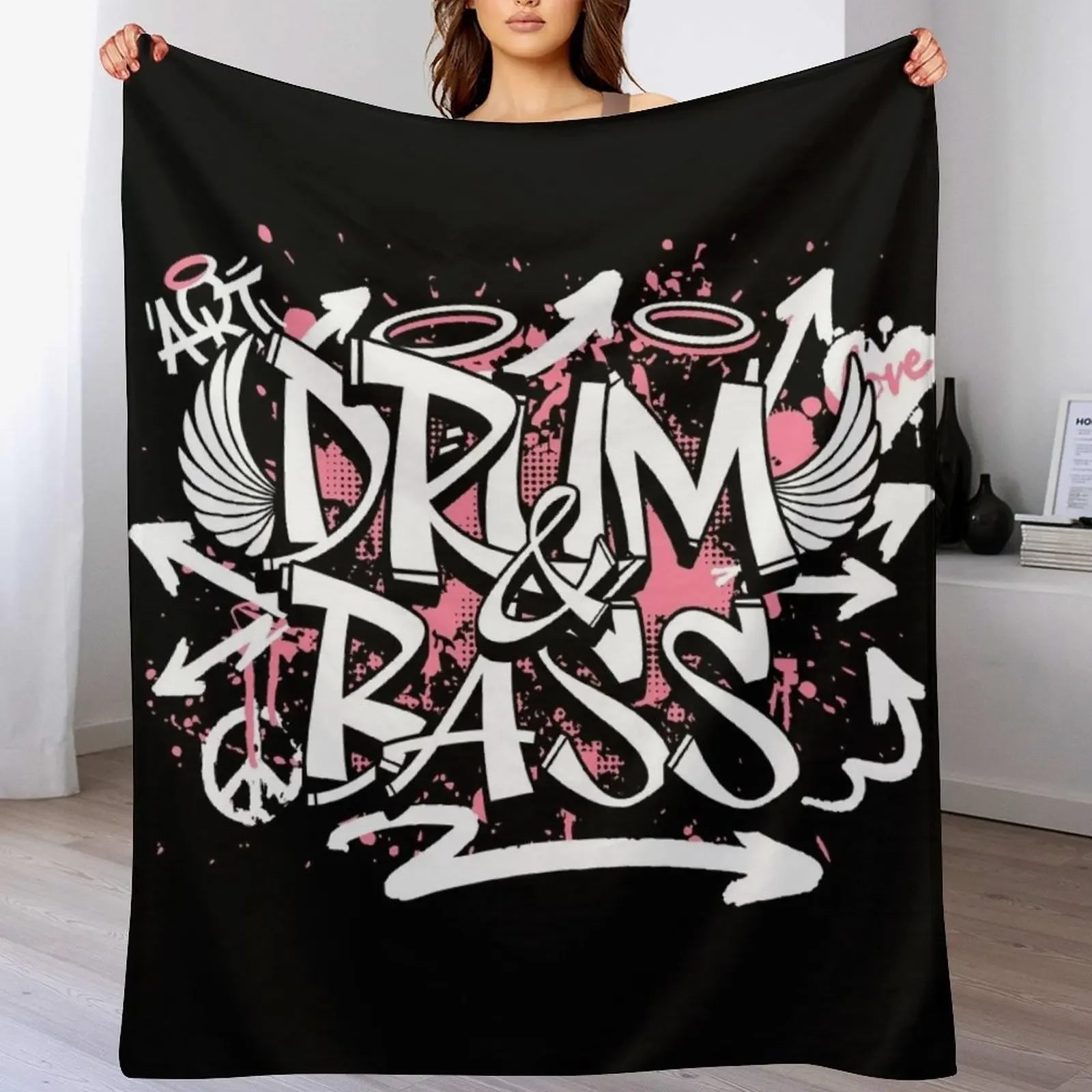 DRUM AND BASS - Graffiti Steez (pink/white) Throw Blanket Giant Sofa anime wednesday Blankets