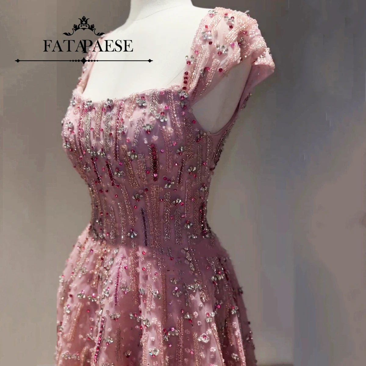 

Plus Size Vows Customized Glitter Beaded Fully Crystals Wedding Gown Cape-Strap Sequin Sheath Mermaid Bridal Floor-length Gown