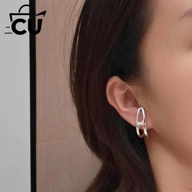 Earrings made of luxurious pure silver with gold plating