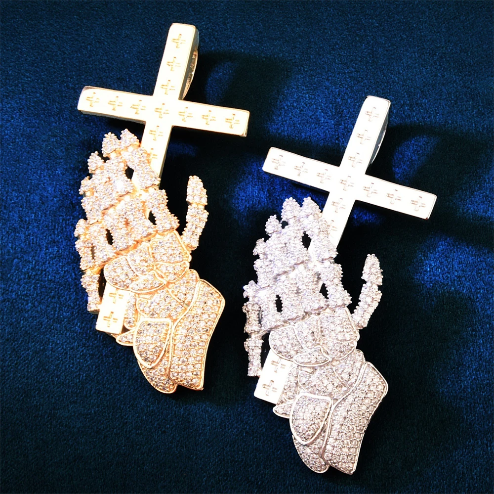 

Hip-Hop Handheld Cross Pendant Iced-Out Full Zircon Unisex Niche Edgy Jewelry