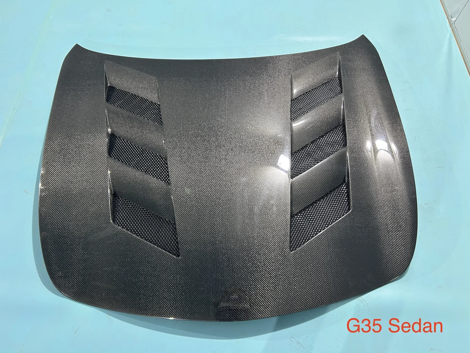 

MRD Carbon Hood For Infiniti G35 Sedan Carbon Fiber Hood AMS GTS