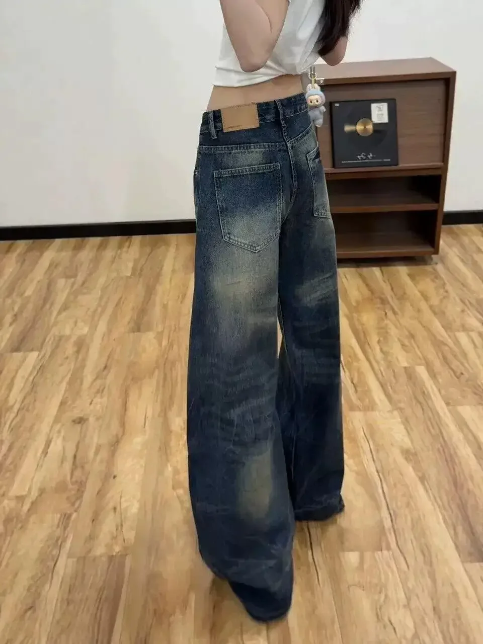 Casual Versatile Trousers Vintage Distressed Curved Jeans for Women 2026 Autumn High Waist Loose Straight Wide Leg Scythe Pants