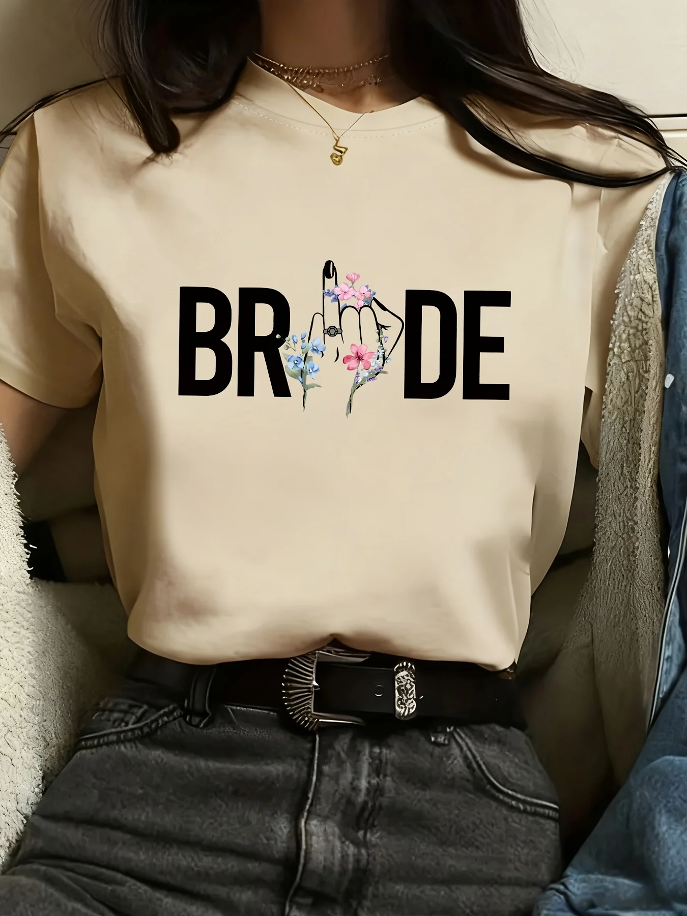 2026 Spring Summer New Style Color Ring Finger Bride T Shirt Bridal Party Tshirt Women's Short Sleeve Tees Tops Graphic Clothes