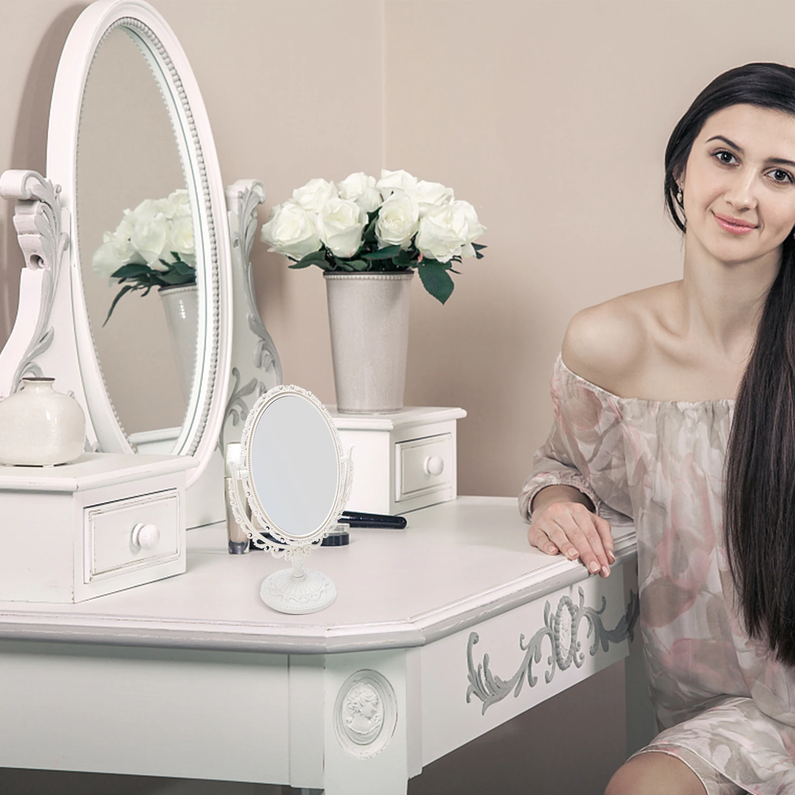 

Double-Side Vintage Makeup Mirror Desktop Oval Simple Style Stable Base Bedroom Vanity Mirror for Women