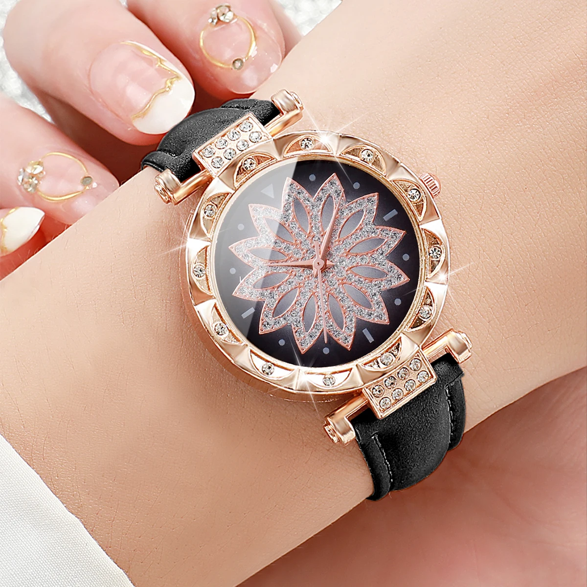 3pcs/set Women Fashion Leather Strap Flower Dial Quartz Watch Black White Pink Set