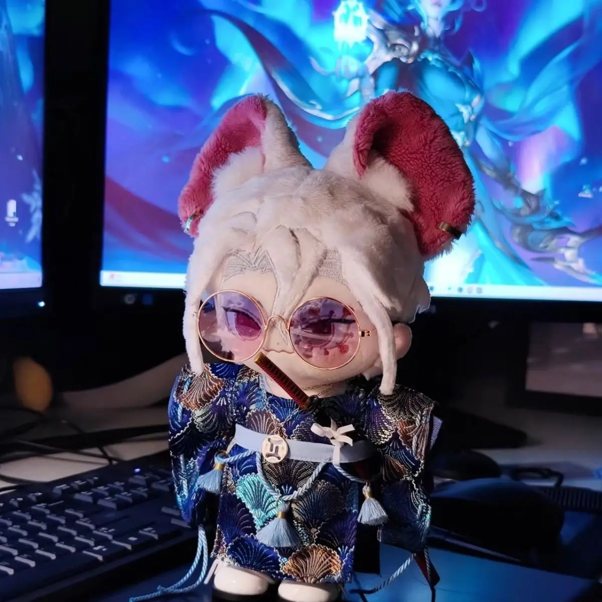 Uzui Tengen أنيمي محشوة وسائد كرتونية ، تأثيري لطيف ، هدايا عيد الميلاد للأولاد والبنات ، 20 * ، جديد ،