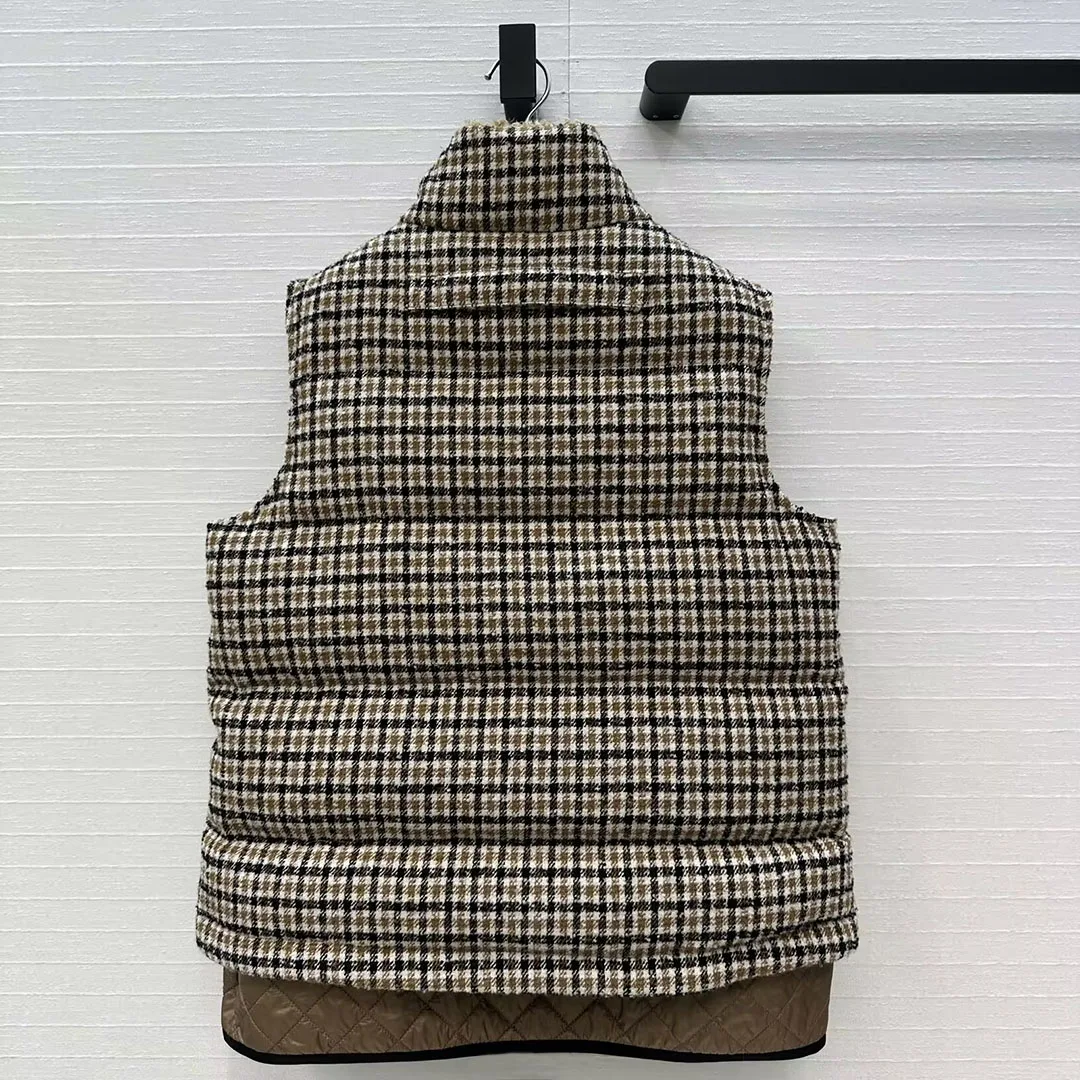 2025 Nuovo inverno caldo piumino d'oca giacca da donna in lana modello scozzese in pile dolcevita senza maniche giacca gilet allentato casual