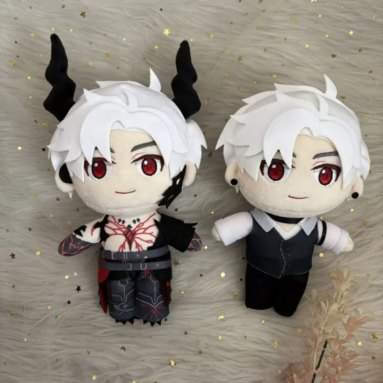 

Stuffed 20cm Sylus Plush Doll Toys for children Anime Love and Deepspace Cosplay For Fans Holiday Birthday Gift Collection