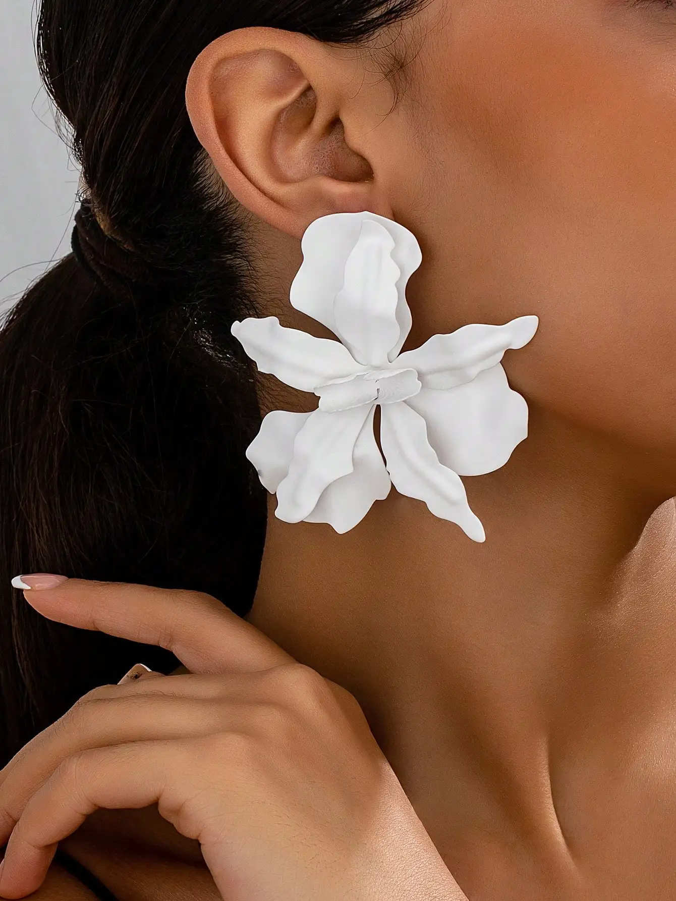 

White Flower Statement Earrings for Women, Lightweight Floral Design Perfect for Daily & Party Wear