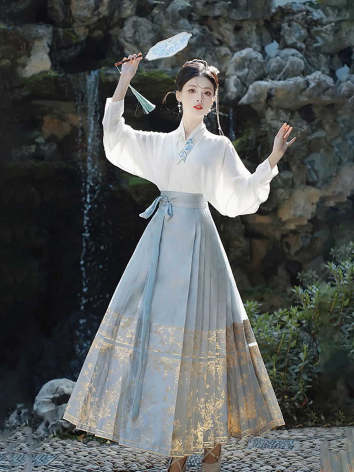 

New Chinese style improved horse face skirt set for women's spring clothing 2024 new adult Chinese clothing Hanfu