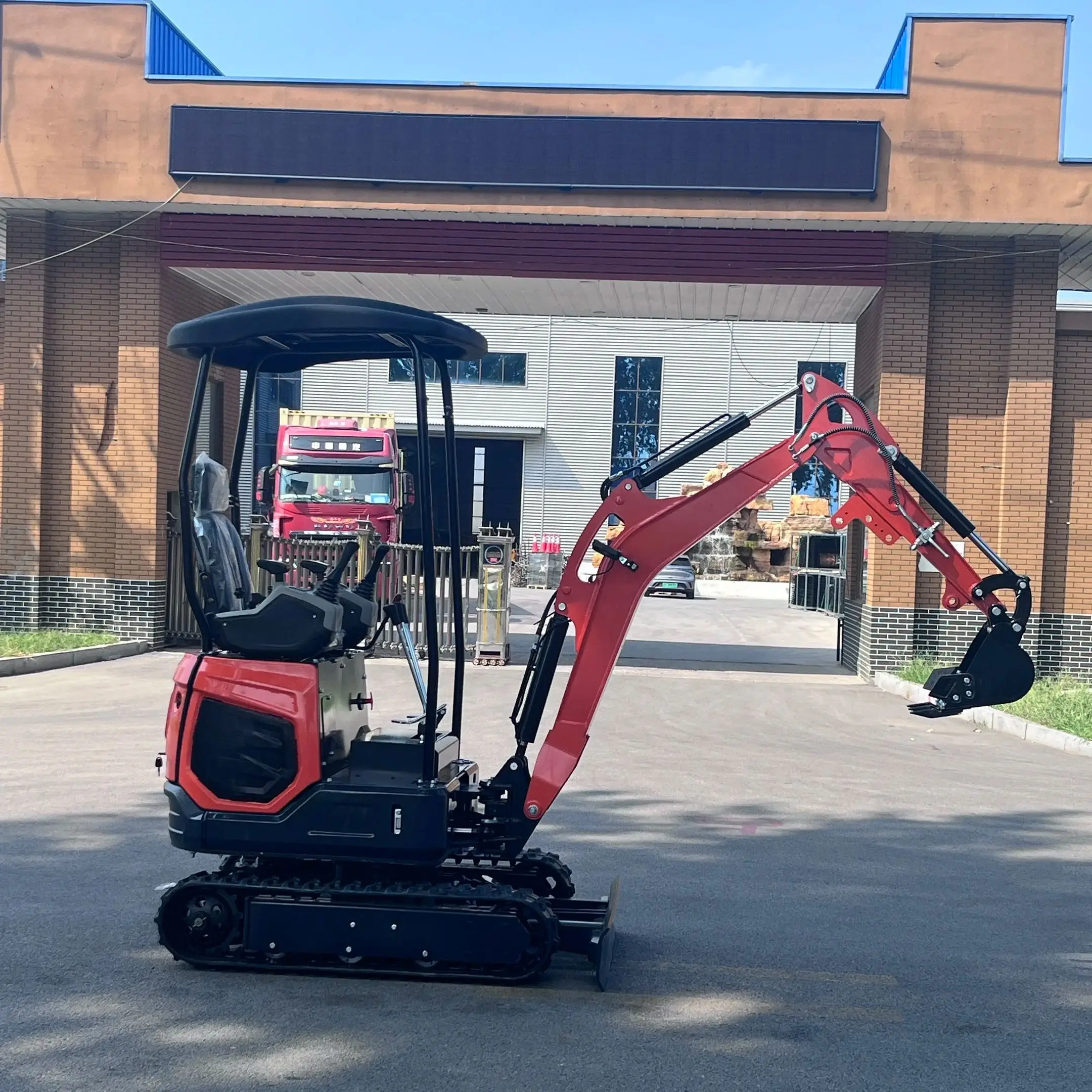 高性能クローラー式掘削機、重機建設工事用、全地形対応掘削機販売中