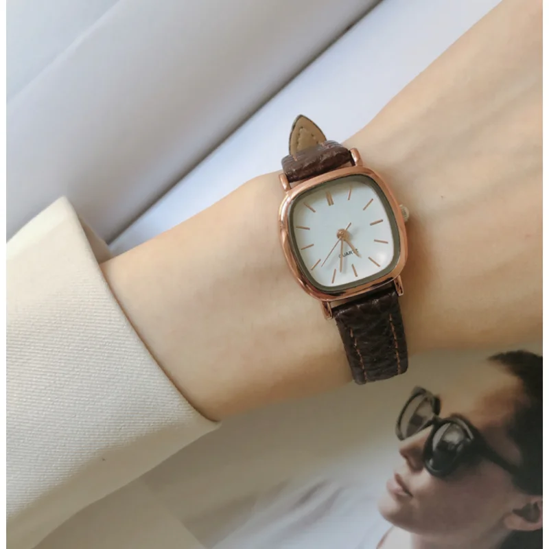 Women\'s Simple Vintage Watches For Women Dial Wristwatch Leather Strap Wrist Watch High Quality Ladies Casual Bracelet Watches