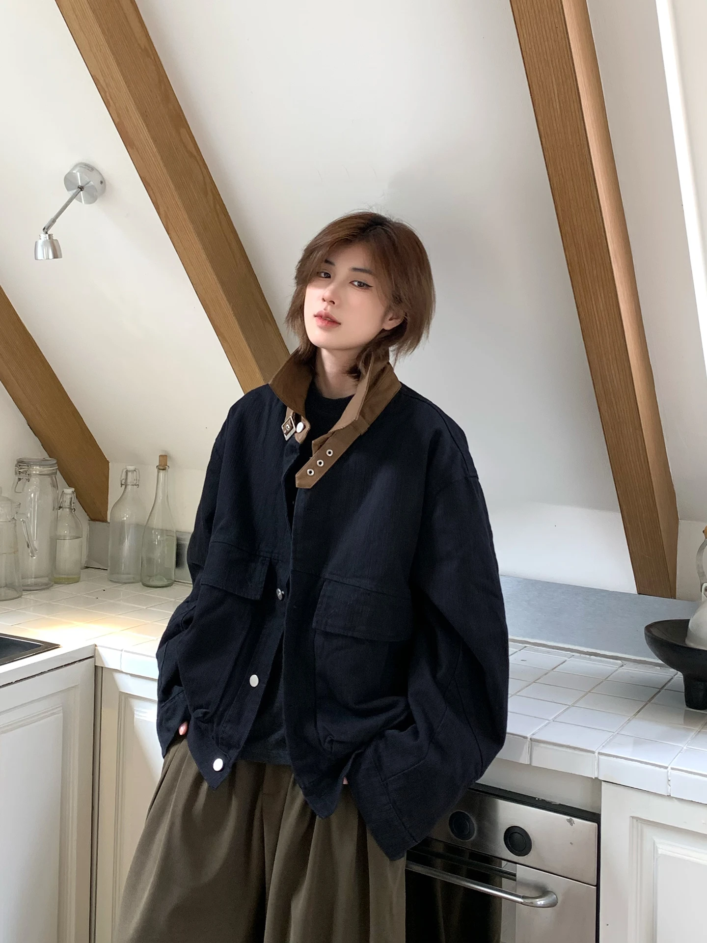 유니섹스 루즈핏 워크웨어 자켓 (큰 포켓, 배색 칼라, 캐주얼 빈티지 스타일, 코튼 소재, 긴팔, 청소년용)