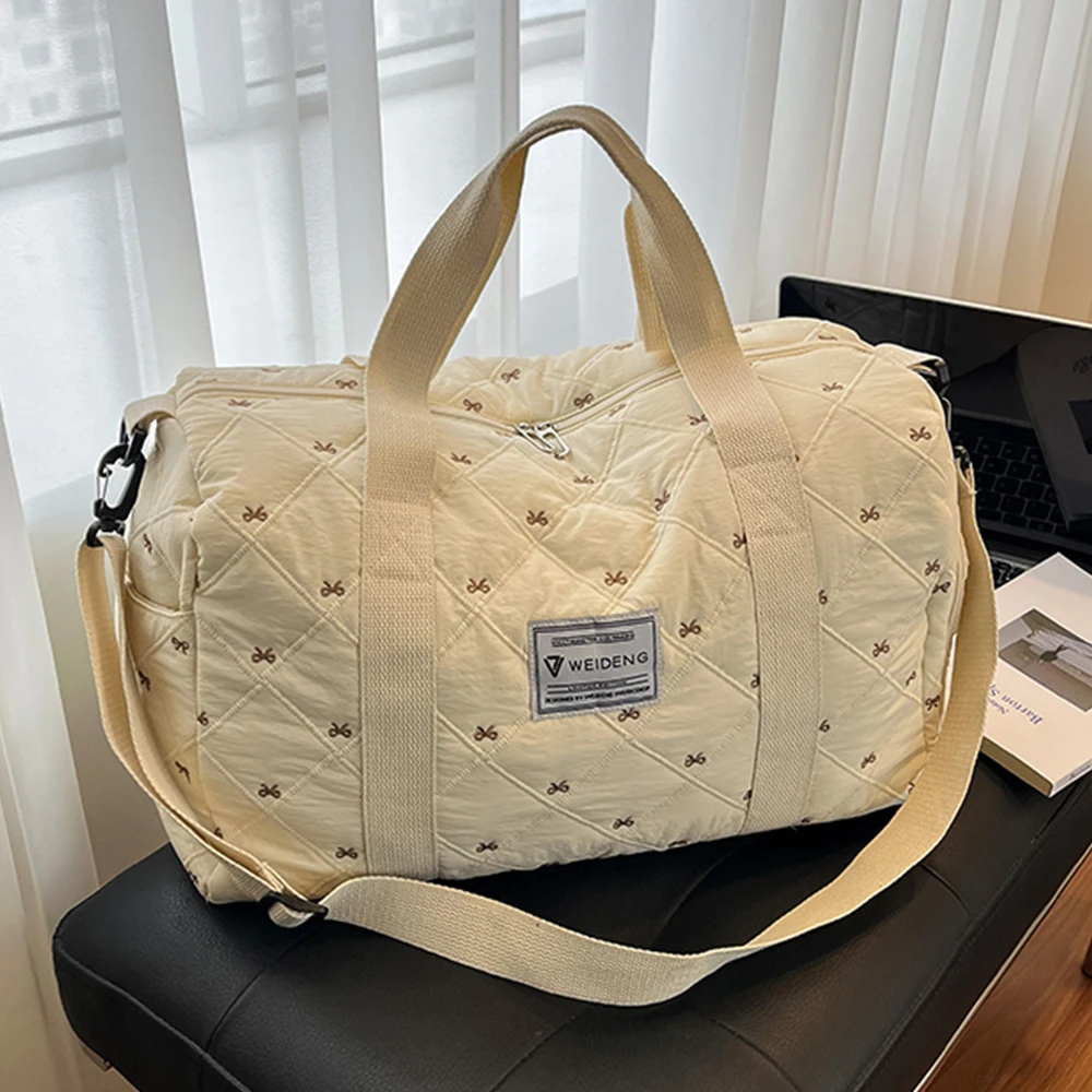 

Travel Duffle bag Travel Sport Duffle Bag for Gym Waterproof Carry On Bag Large Capacity Overnight Bags for Women