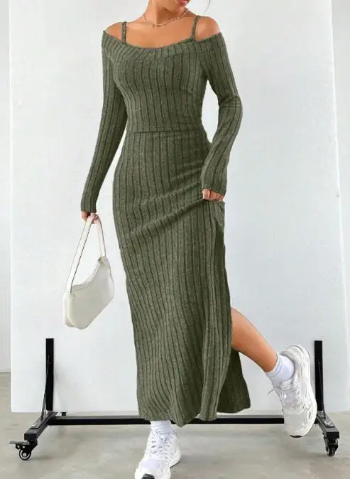 

Women's Autumn Winter Commuting Style Two-Piece Set Elegant Fashionable Simple Camisole Dress for Professional Settings
