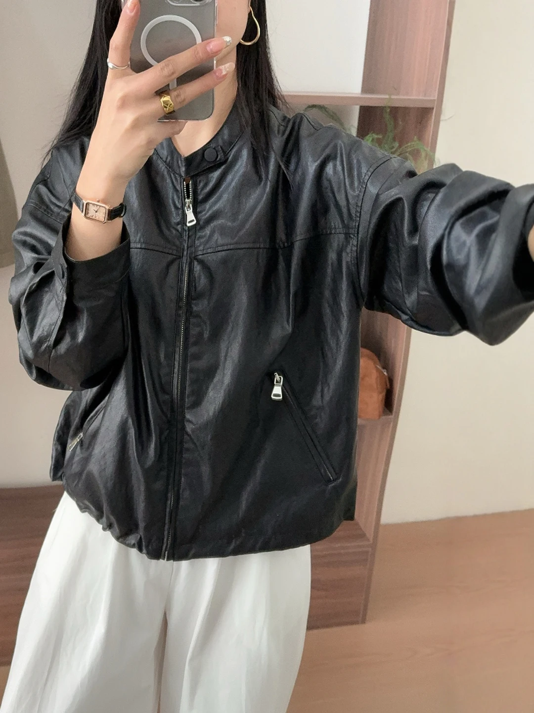 Faionable Bla cuir Jaet femmes 2025 nouveau américain rétro décontracté Sli moto petite taille en cuir Jaet