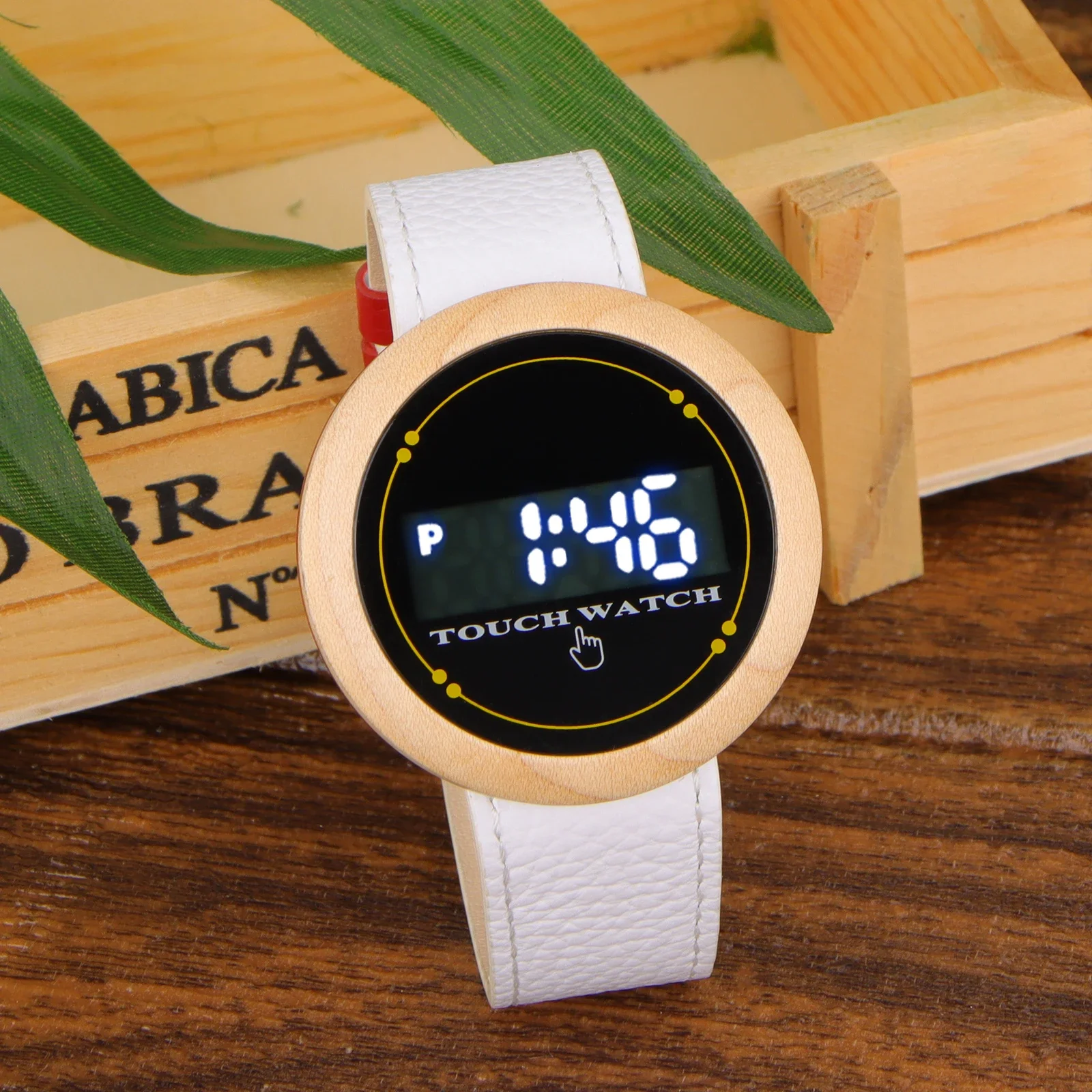 Kitykiss  new K8093 color couple wood watch calendar window fashion casual couples personalized electronic watch  creative gifts