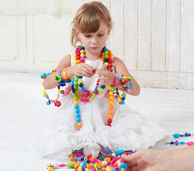 [Funny] DIY hand-made colorful string beads Children's Cordless Necklace bracelet jewelry educational toy for girl birthday gift