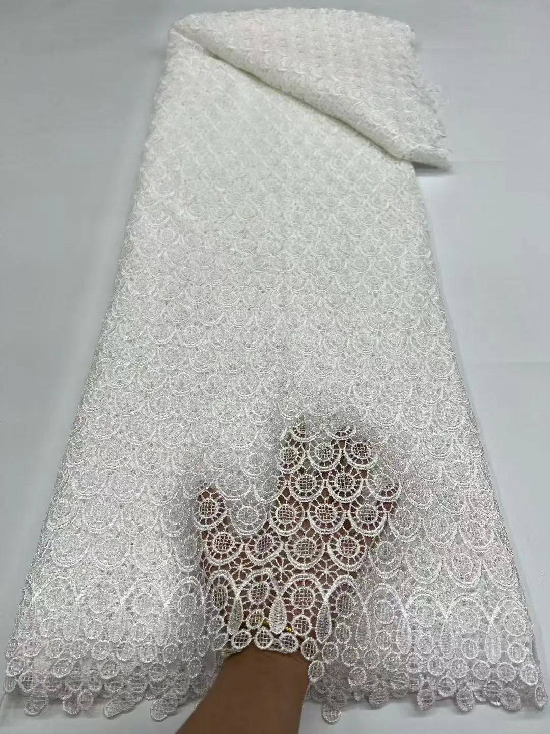 Telas de encaje de cordón de guipur africano para mujer, tela de encaje nigeriano soluble en agua, vestidos de novia, alta calidad, último, 5 yardas