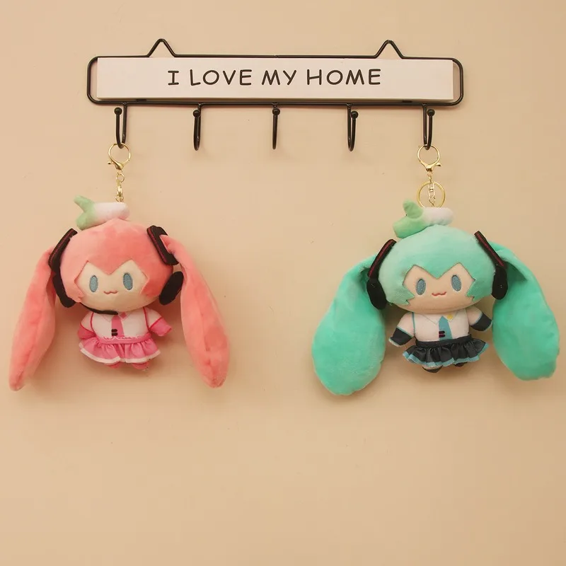 

Hatsune Miku Kawaii Plush Toy Bag Pendant Keyring Cute Peluches Keychains Cosplay Miku Doll Backpack Decoration Gift