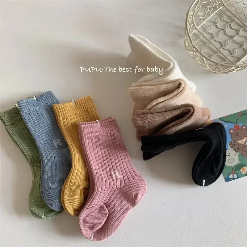 Chaussettes en coton doux avec lettre R pour enfants, chaussette de sport pour tout-petits, mode simplicité, printemps, automne, bébé, garçon, fille, 4 paires