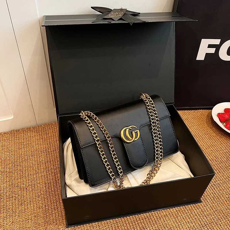 

2026 New Retro Underarm Bag for Women, Vintage Inspired Square Crossbody with Chain Strap, Chic Everyday Shoulder Purse